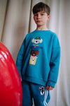 Wobble totem sweater