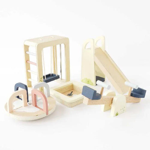 Outdoor play doll house furniture