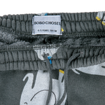 The elephant all over jogging pants