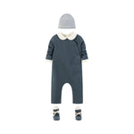 Baby suit with snaps