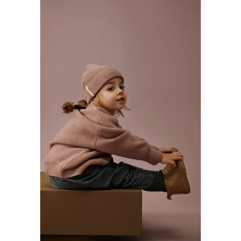 Knitted beanie
