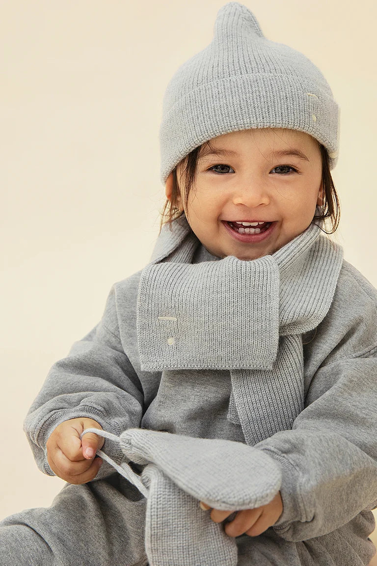 Mitaines tricotées pour bébé