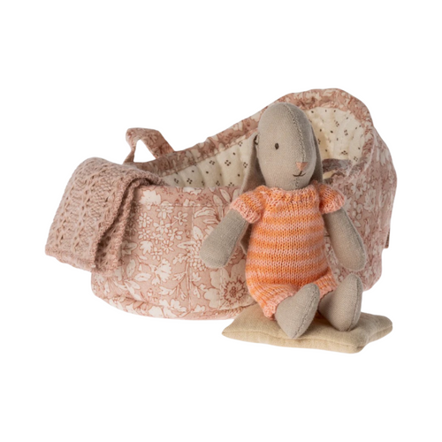 Micro bunny in carry cot