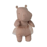 Petit hippopotame avec jupe