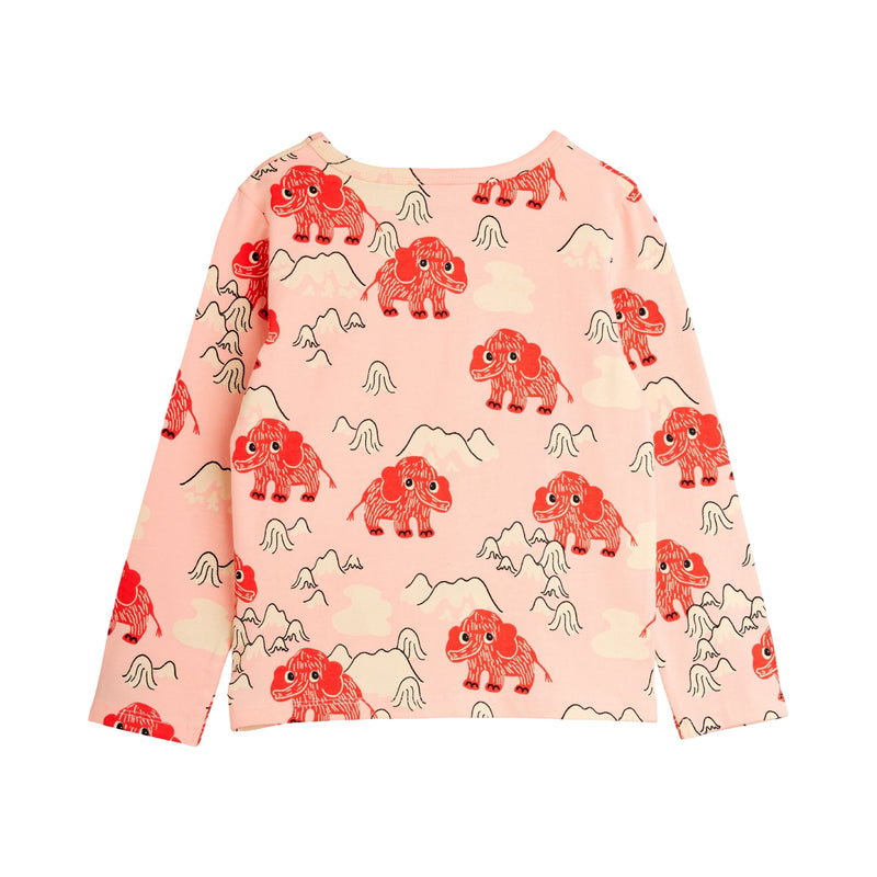 Mammoth tee