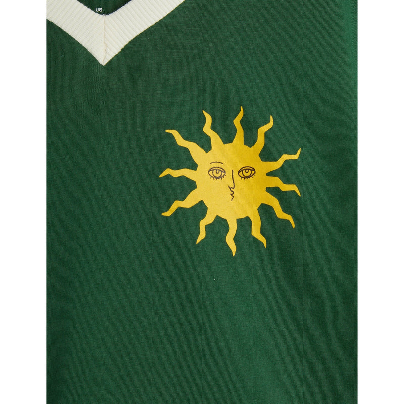 Sun v-neck tee