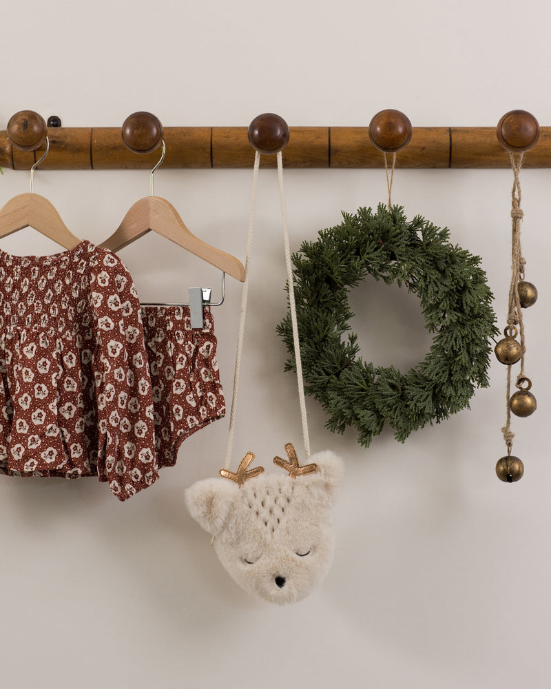 Oat deer purse