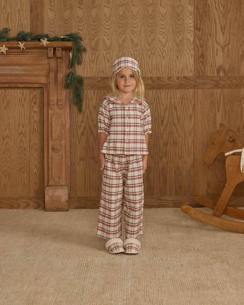 Holiday flannel slippers
