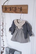 Anna collar blouse