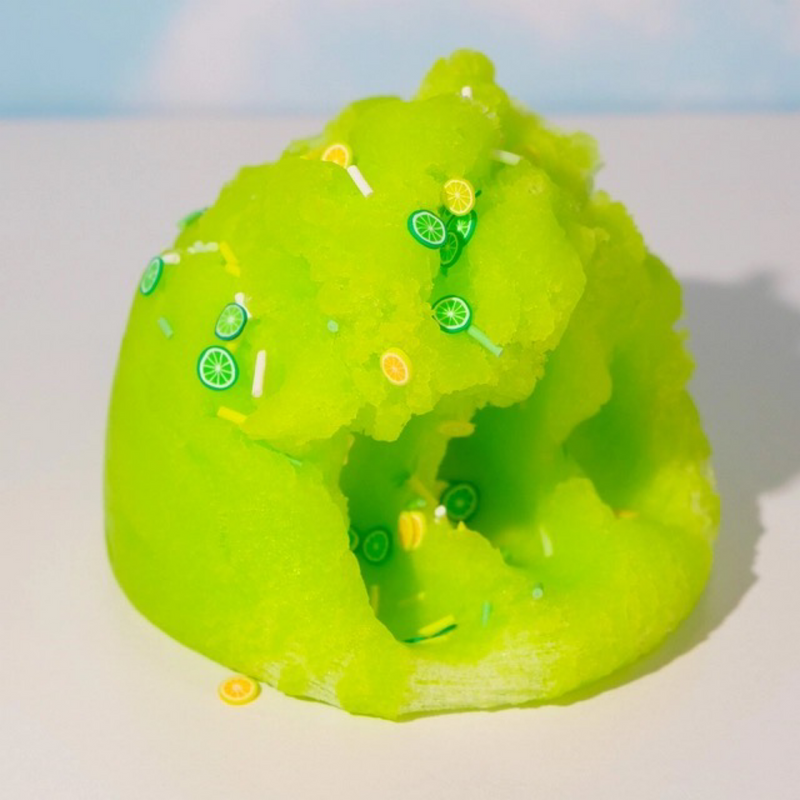 Slime glacé au citron vert italien