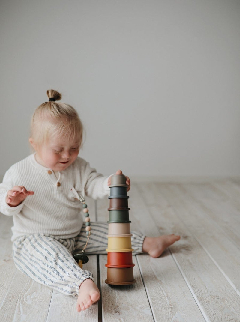 Stacking cups toy